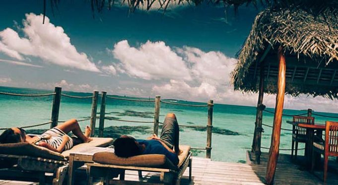 Daily relaxing. Relax daily. Daily relaxing. Relax daily. Relax your mind.