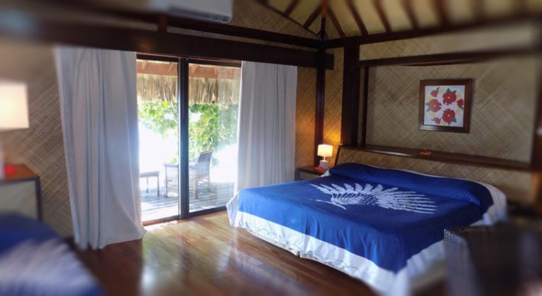 Огромная комната в номере Hotel Le Maitai Polynesia