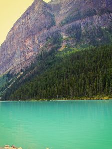 Lake-Louise-Canada_01